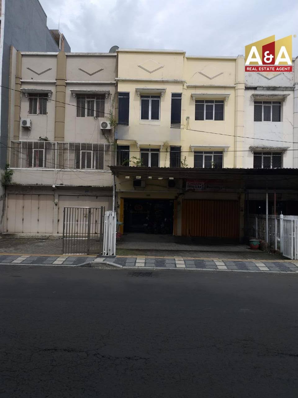 DIJUAL RUKO WILAYAH SURABAYA SELATAN - Image 1