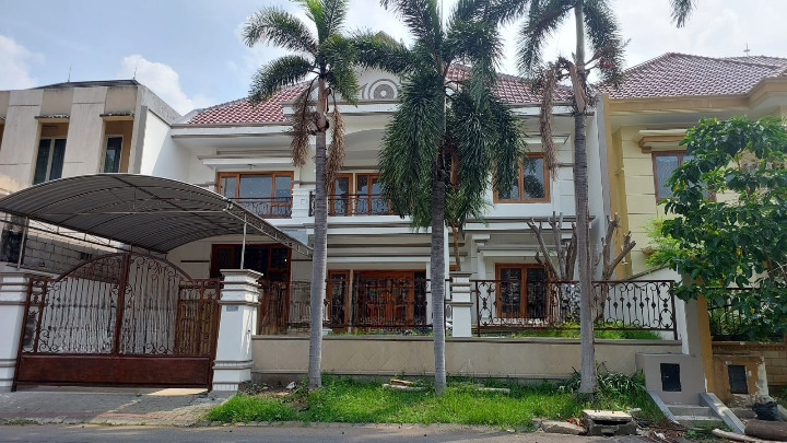 Dijual Rumah Raya Villa Sentra Raya - Image 1