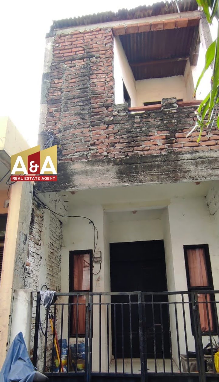 DIJUAL RUMAH WILAYAH SURABAYA PUSAT - Image 1