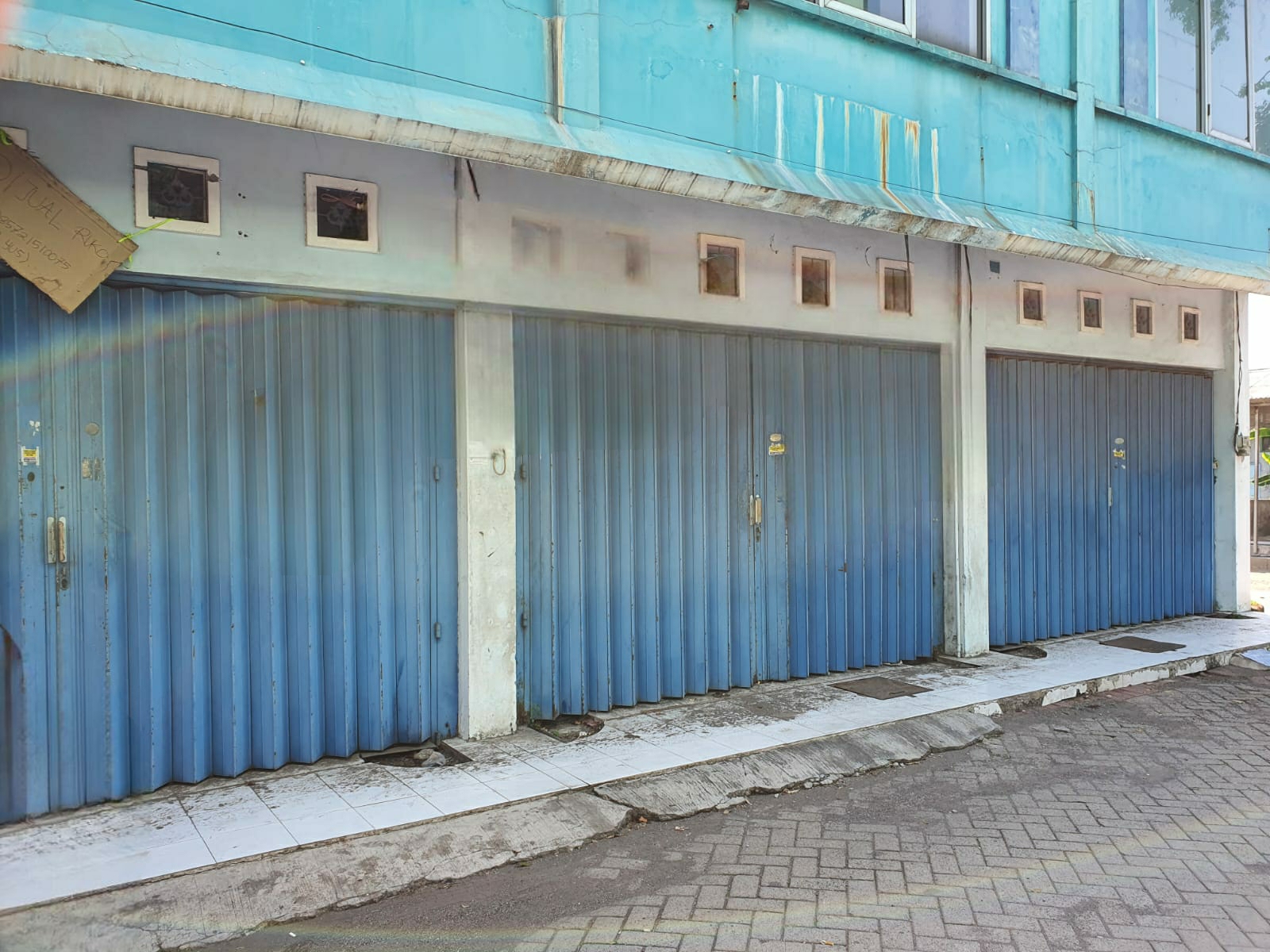 Ruko jejer 3 Brigjen Katamso Waru - Image 1