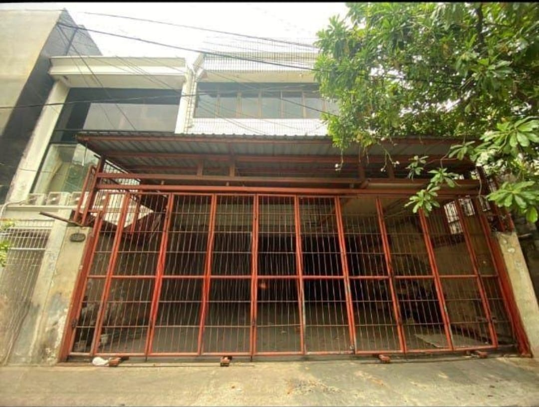 Disewakan Ruko 4 Lantai Wilayah Surabaya Barat - Image 1