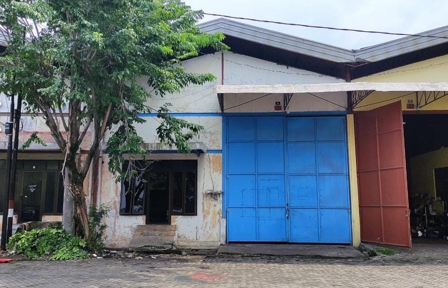 Disewakan Gudang Mutiara Indah Margomulyo Surabaya Barat - Image 1