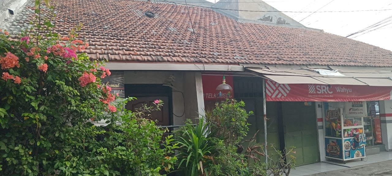 DIJUAL RUMAH WILAYAH SURABAYA UTARA - Image 1