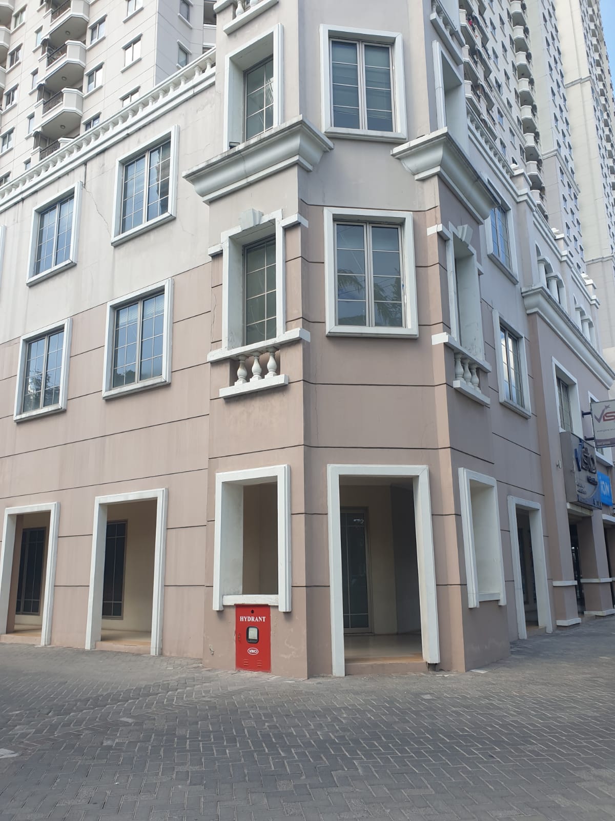 Dijual Ruko Strategis di Waterplace Wilayah Surabaya Barat - Image 1