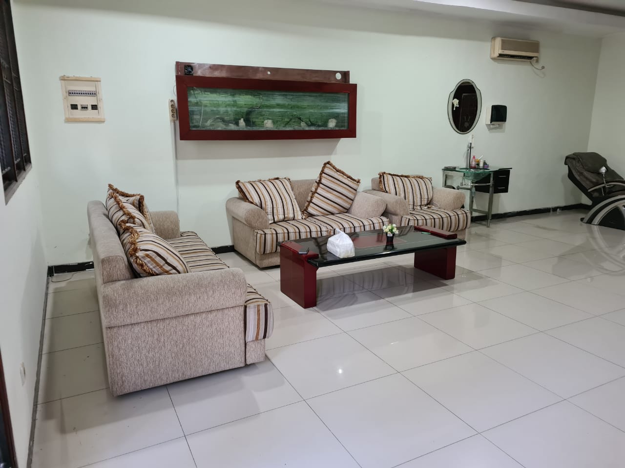 Dijual Rumah Graha Familiy Surabaya Barat - Thumbnail 3