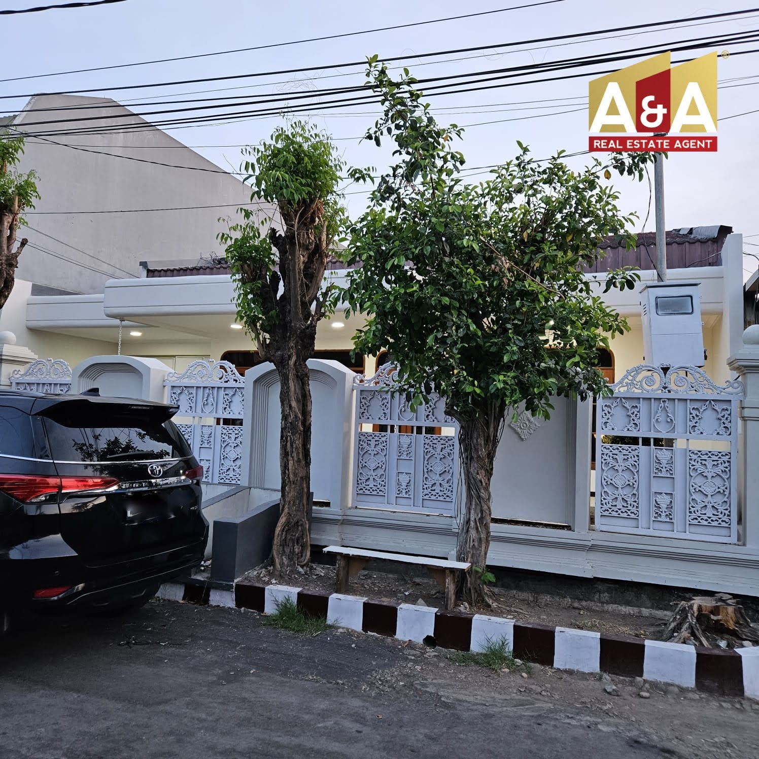 DISEWAKAN RUMAH CANTIK WILAYAH SURABAYA TIMUR - Image 1