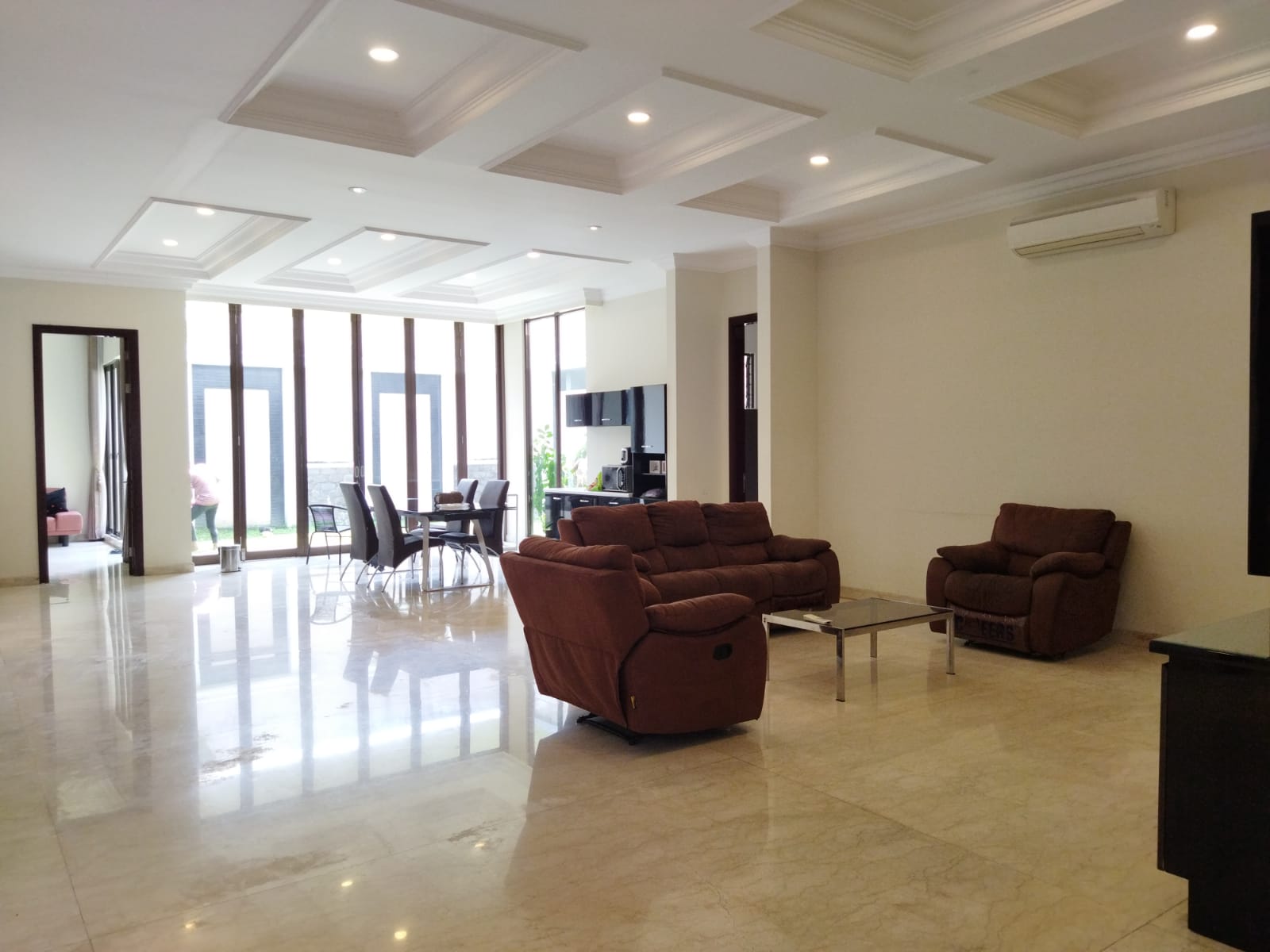 Disewakan Rumah Siap Huni FullFurnish Citraland - Image 1