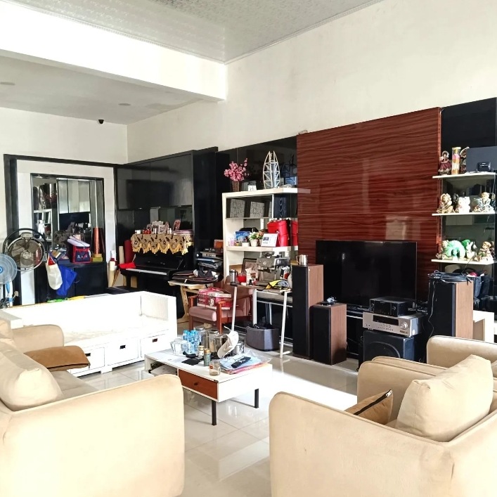 Dijual Rumah Mewah Siap Huni di Dharmahusada Indah Utara Surabaya Timur - Thumbnail 3