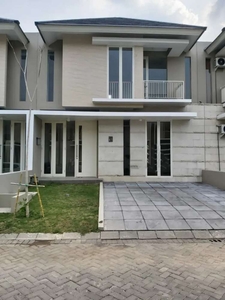 Dijual Rumah Green Lake Surabaya Barat - Image 1