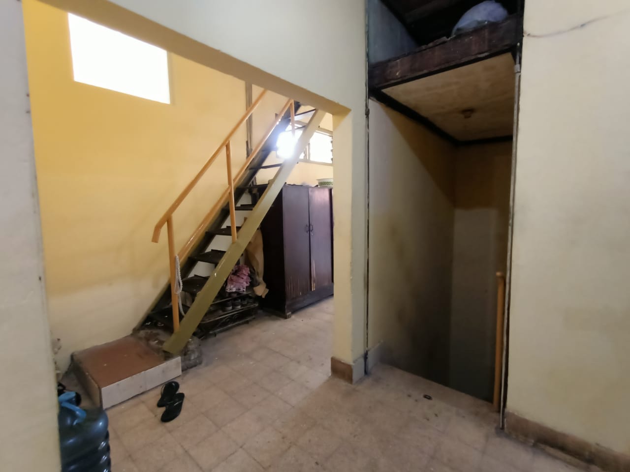 Dijual Kos-kosan Wilayah Surabaya Utara - Thumbnail 3