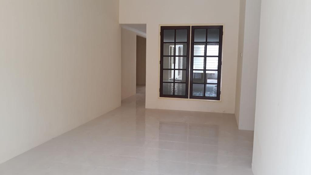 Dijual Rumah Bagus Terawat di Kawasan Satelit Utara Surabaya Barat - Thumbnail 3