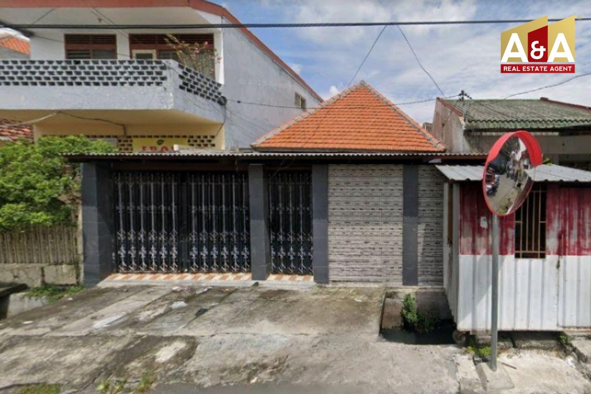 Disewakan Rumah Bagus Terawat di Tambak Adi Surabaya Pusat - Image 1