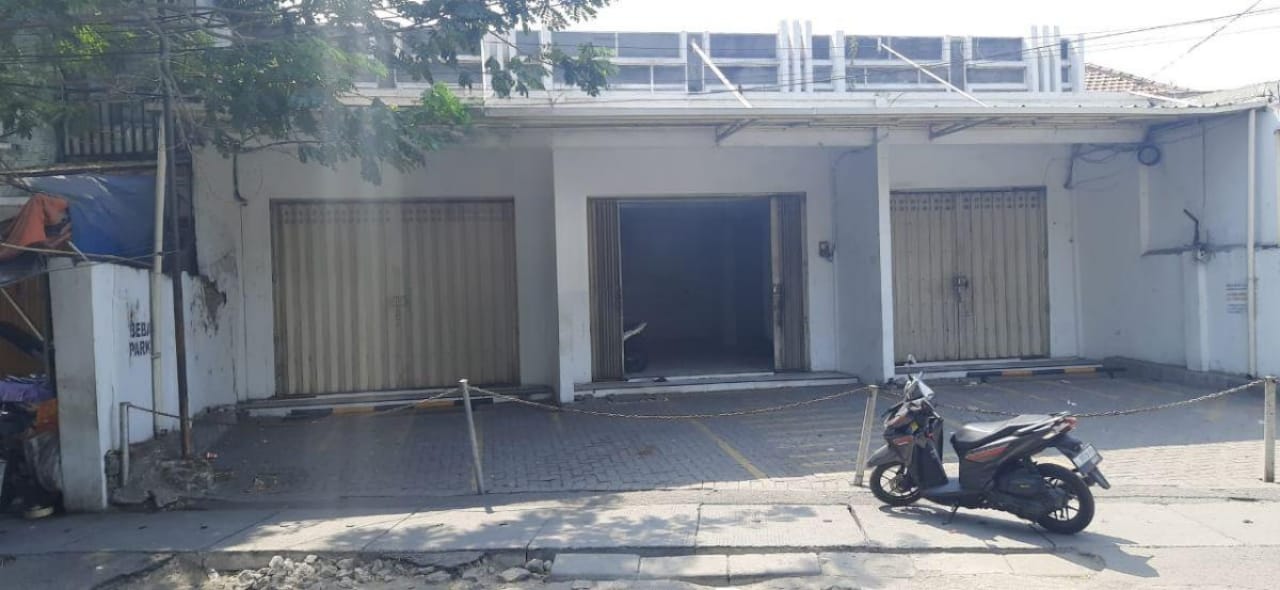 Disewakan Ruko Jejer 3 Lokasi Komersil - Image 1