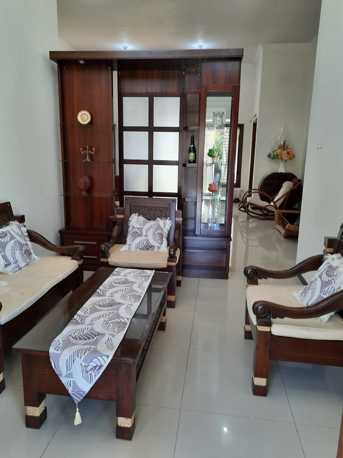 Disewakan Rumah Cantik dan Terawat di Villa Puncak Tidak Malang - Thumbnail 3