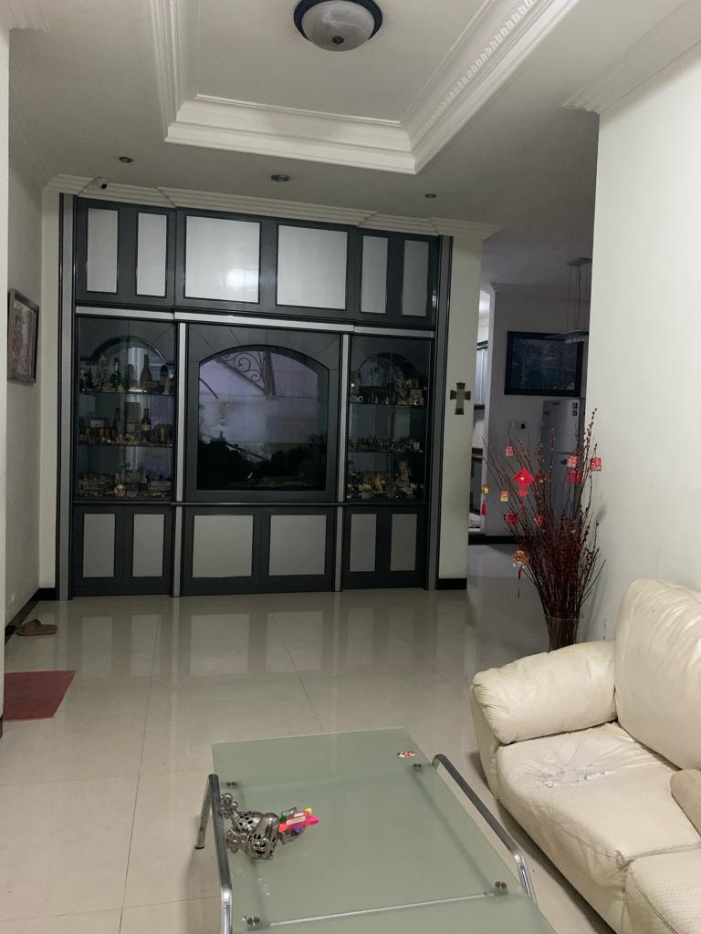 Dijual Rumah Manyar Tirtoasri Wilayah Surabata Timur - Image 1