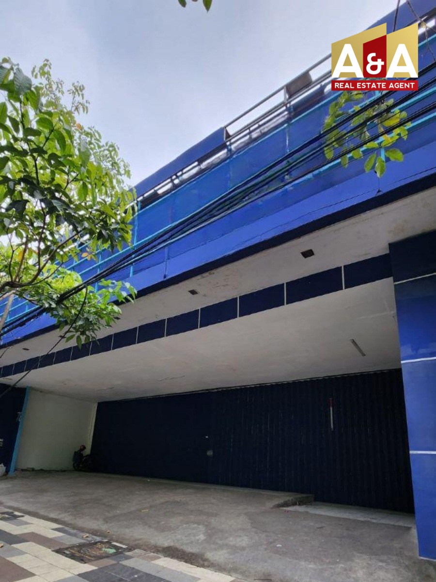 Disewakan Ruko Bagus Ex Showroom Mobil di Kertajaya Surabaya Timur - Image 1
