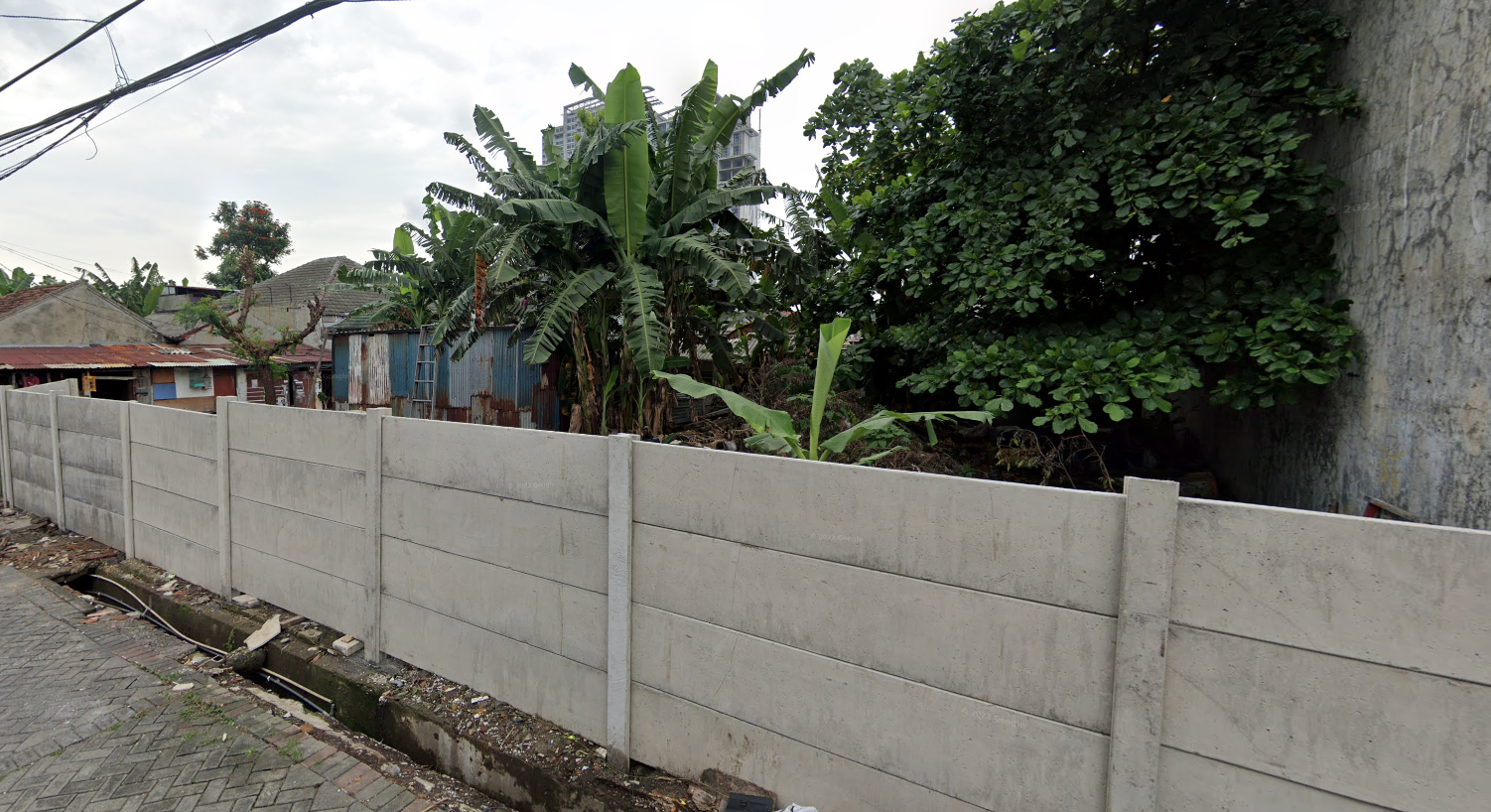 Dijual Tanah Hook Lokasi Strategis Pradah Permai Surabaya Barat - Image 1