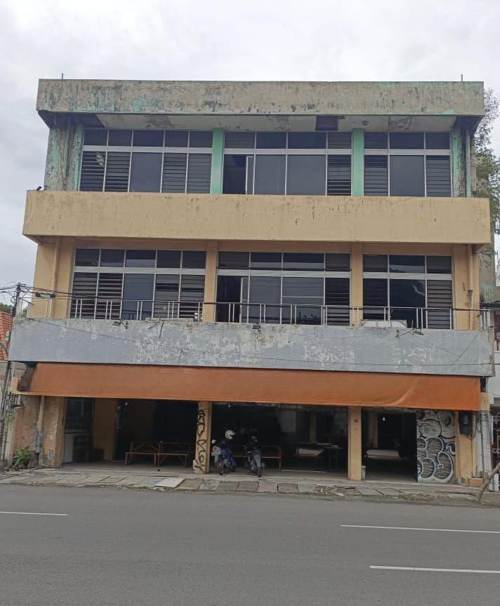 Dijual Gedung Lokasi Strategis Pusat Kota Surabaya - Image 1
