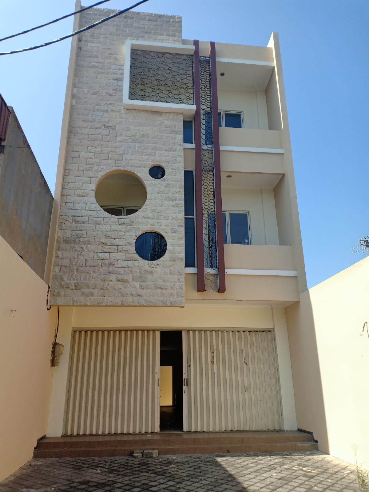 Dijual Ruko Bratang Gede Wilayah Surabaya Timur - Image 1