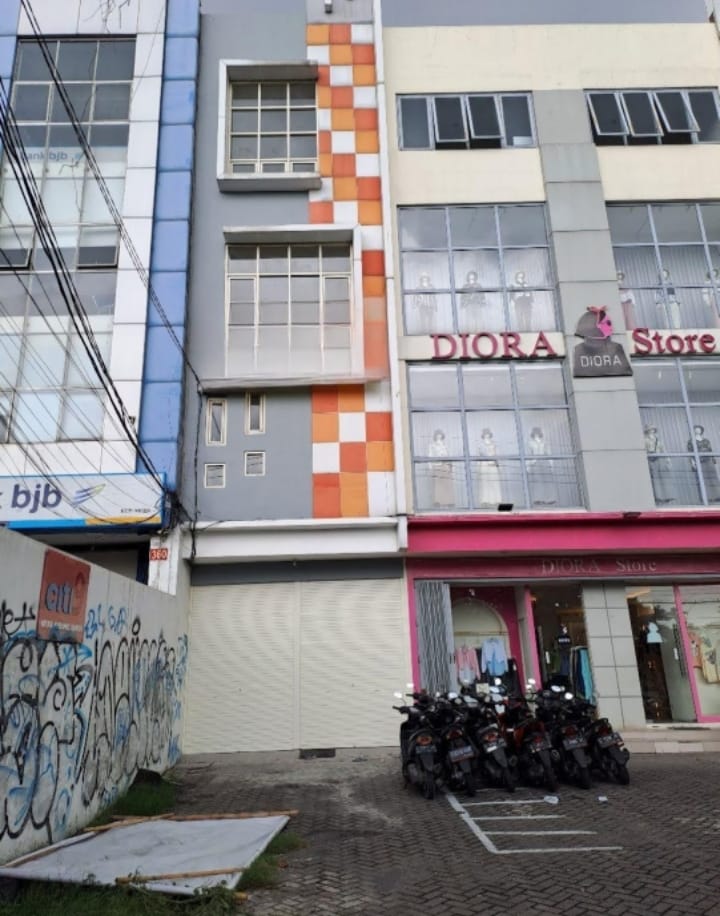 Disewakan Ruko Strategis di Merr Surabaya Timur - Image 1