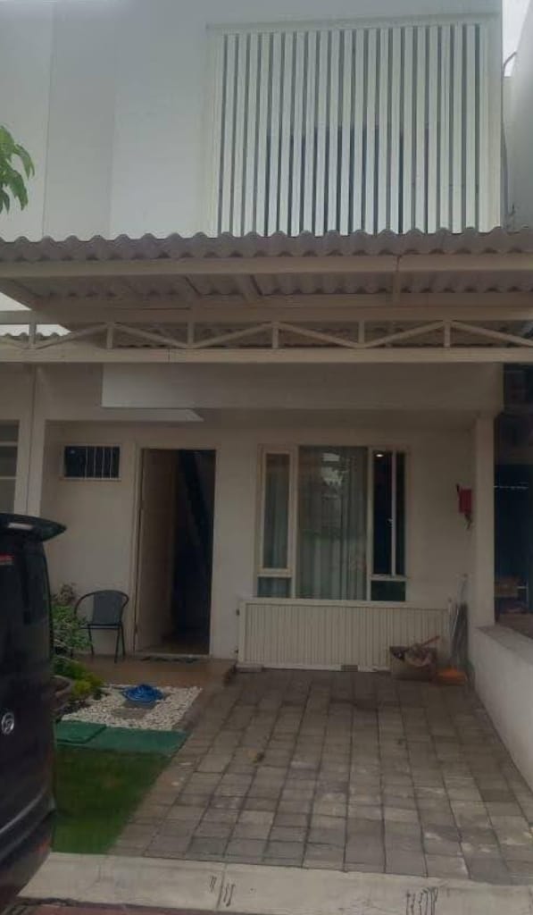 DIJUAL/DISEWAKAN RUMAH DI DIAN ISTANA - CLUSTER OASIA - Image 1