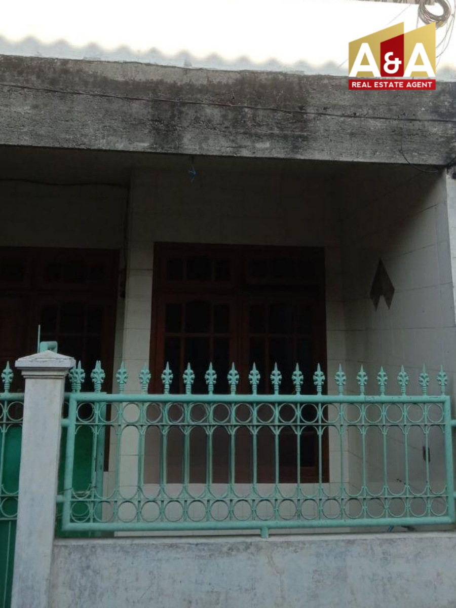 Disewakan Rumah Kandangan Dharma Surabaya Barat - Image 1