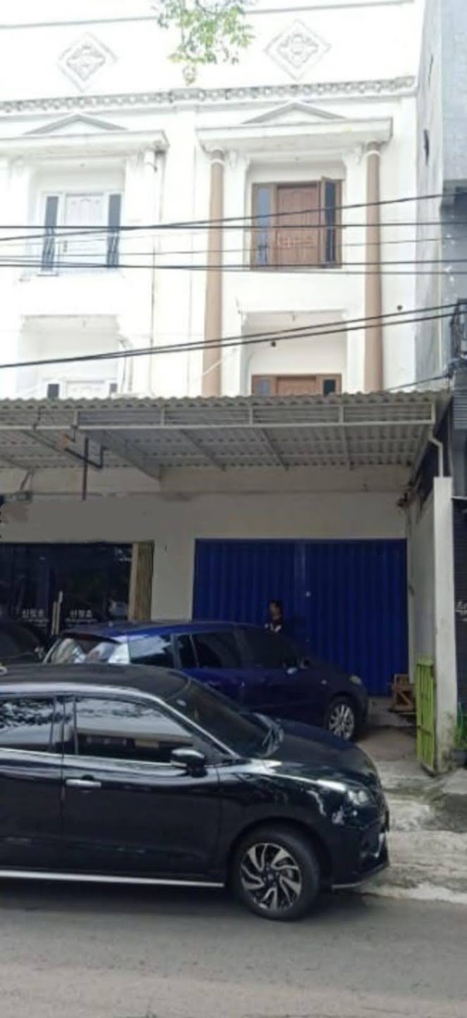 DISEWAKAN RUKO RAYA DARMO BARU BARAT - Image 1