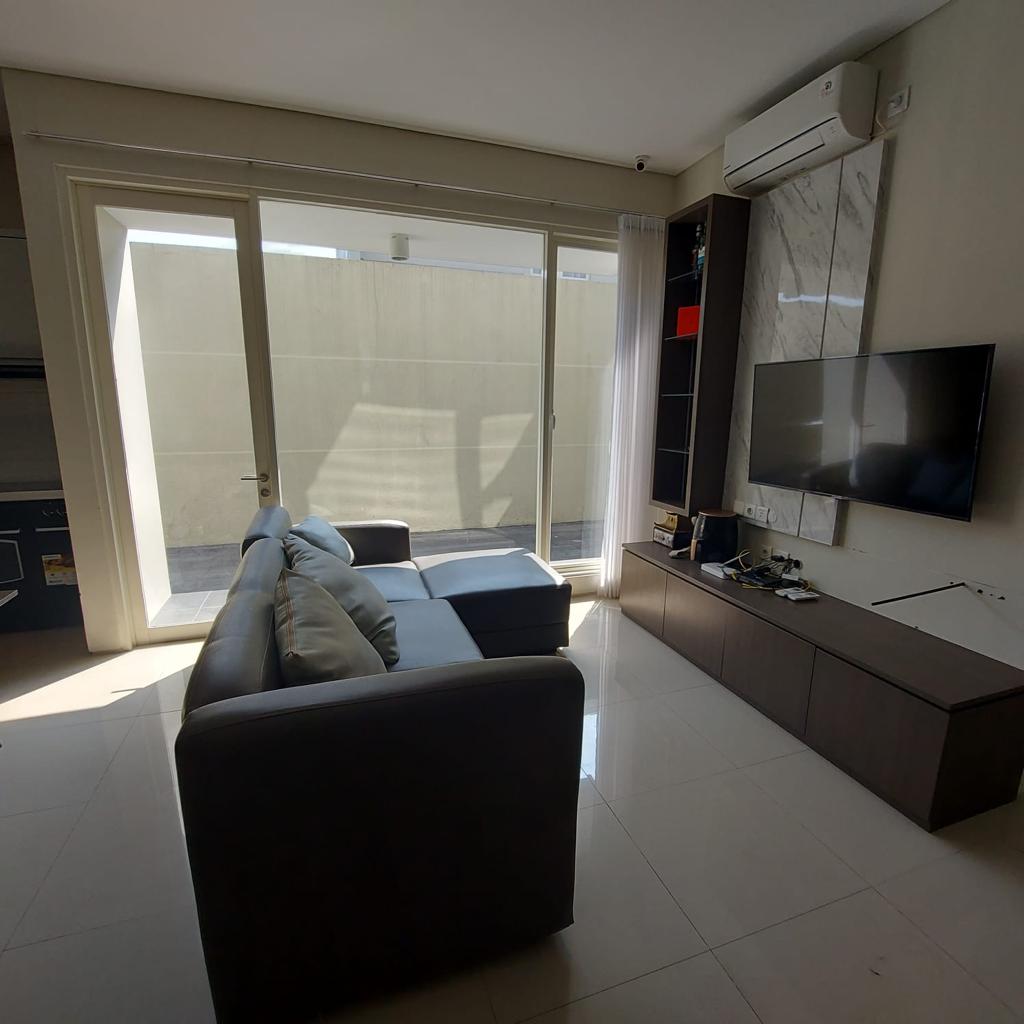 Dijual/Disewakan Rumah Bagus Nyaman Citraland Surabaya Barat - Thumbnail 3