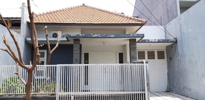 DIJUAL RUMAH LOKASI SURABAYA SELATAN - Image 1
