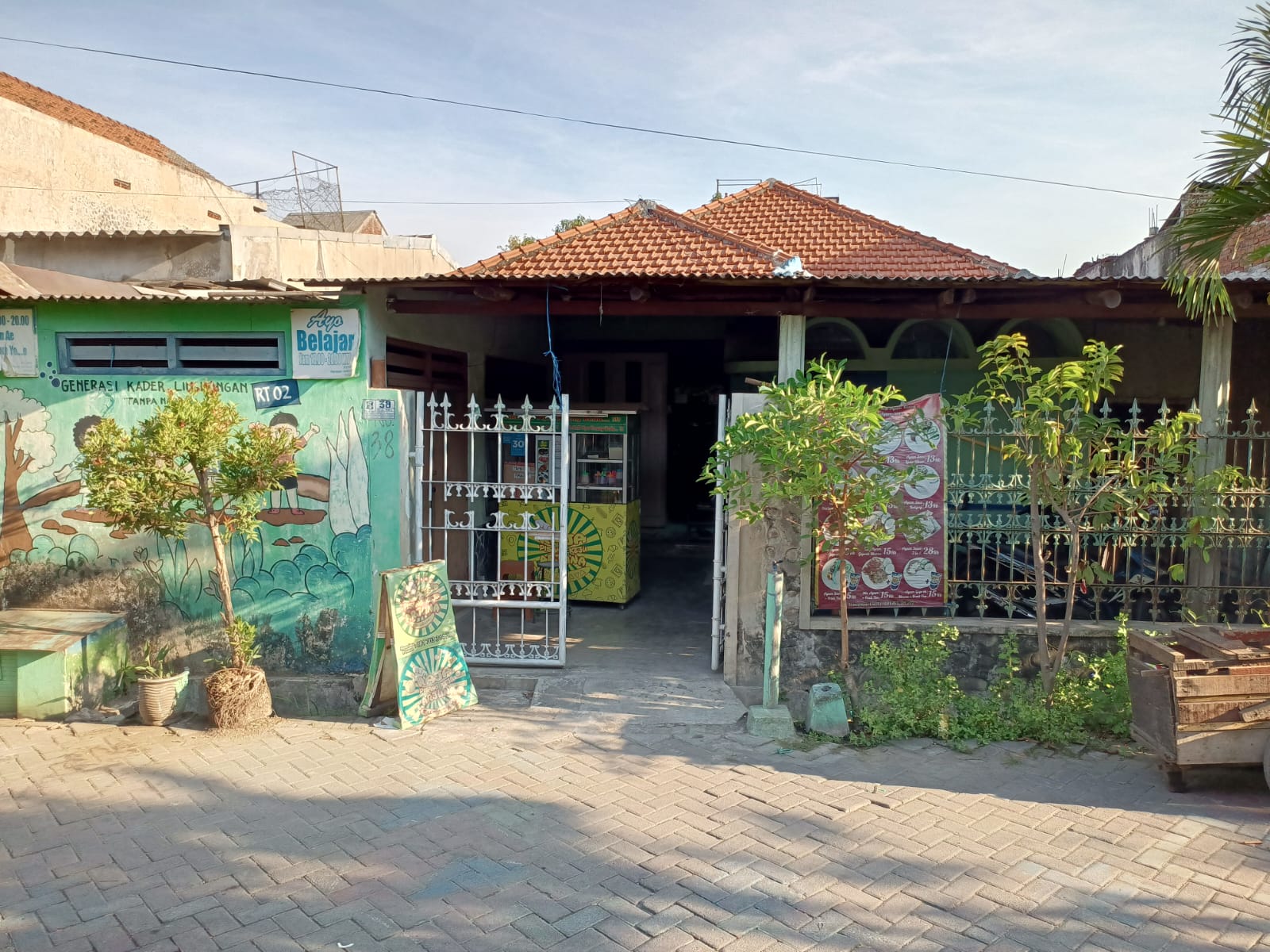 DIJUAL RUMAH LOKASI SURABAYA SELATAN - Image 1