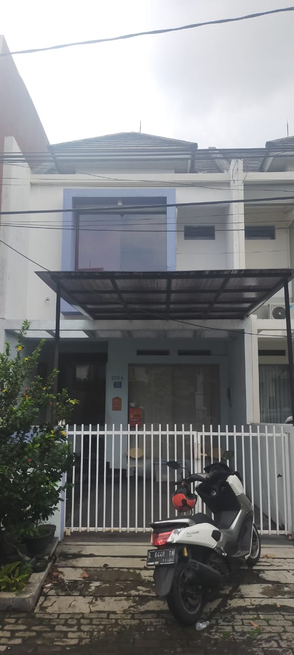 DIJUAL RUMAH LOKASI SURABAYA SELATAN - Image 1