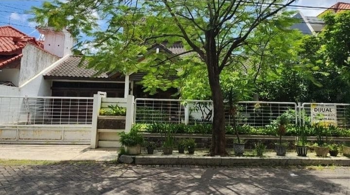 DIJUAL RUMAH LOKASI SURABAYA SELATAN - Image 1