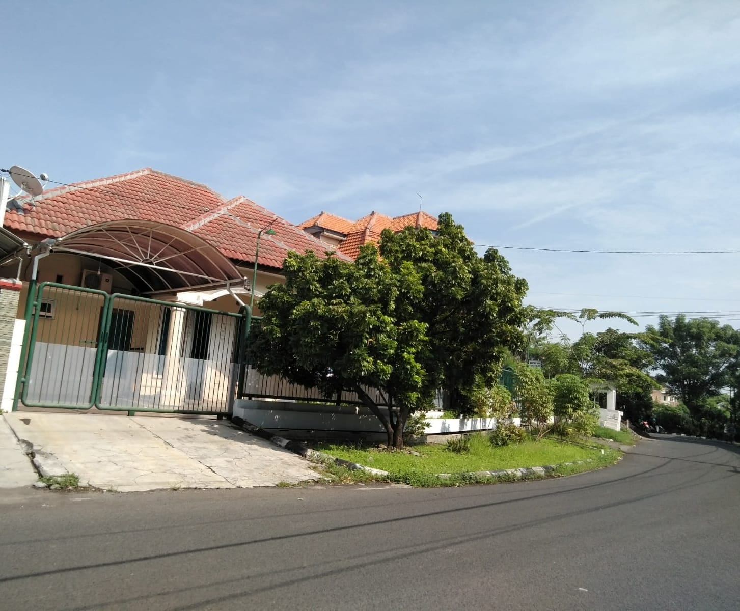 DIJUAL RUMAH LOKASI SURABAYA TIMUR - Image 1