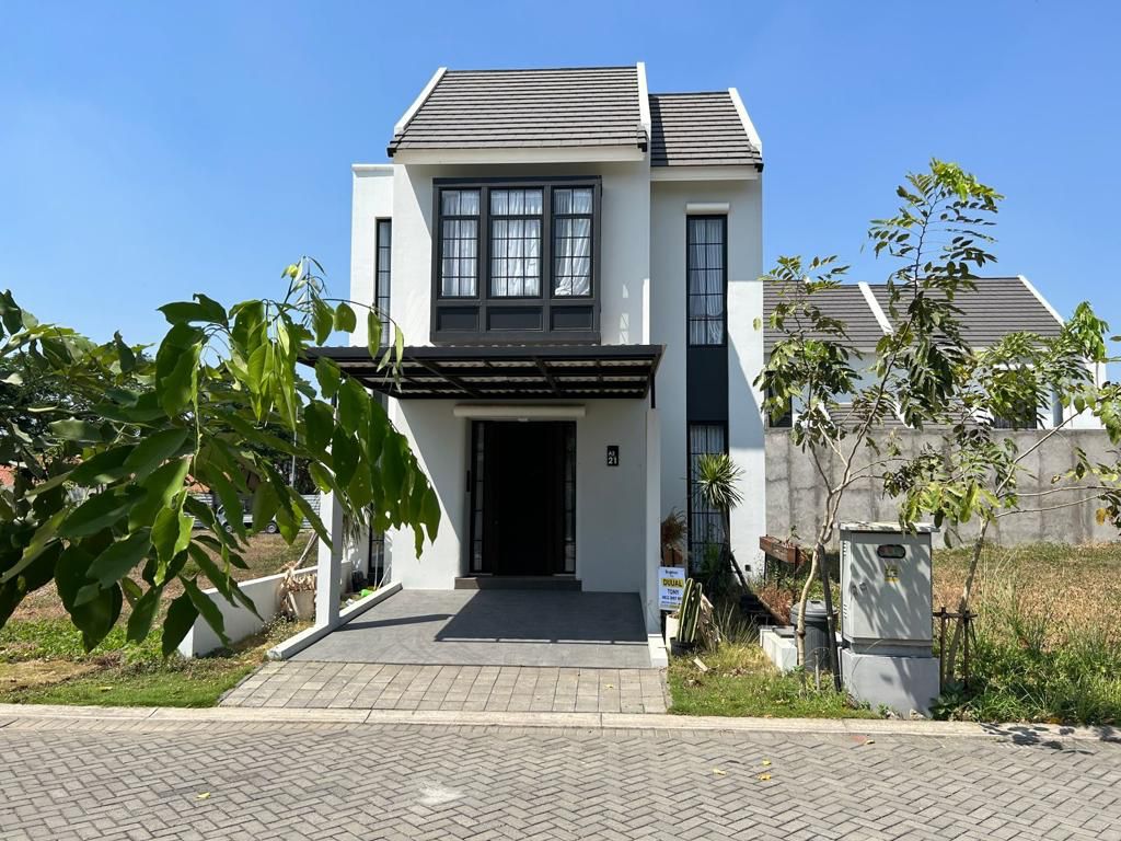 Dijual Rumah + Tanah Kosong lokasi Driyorejo Gresik - Image 1