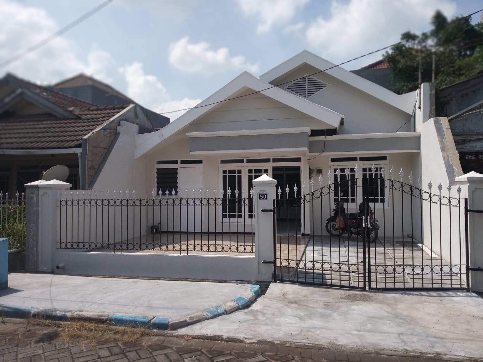 DIJUAL RUMAH BARU SIAP HUNI - Image 1