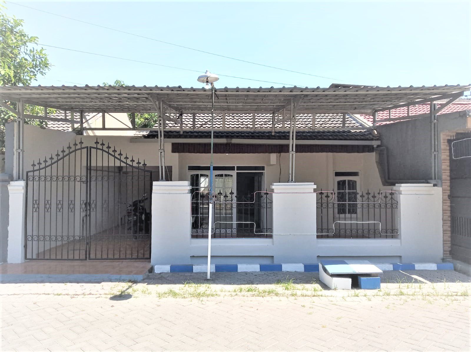 DISEWAKAN RUMAH SIAP HUNI - Image 1