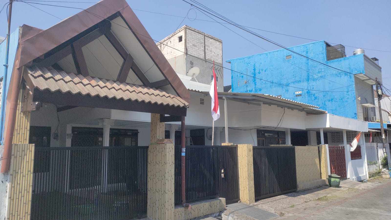 DIJUAL RUMAH LOKASI SURABAYA BARAT - Image 1