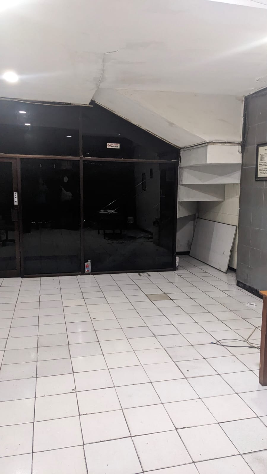 Dijual Cepat Ruko Strategis Surya Inti Permata Jemur Andayani Surabaya Selatan - Thumbnail 2