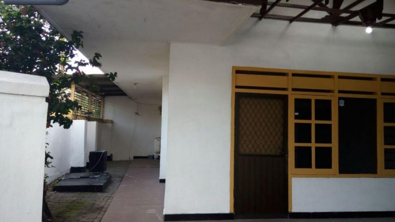 Dijual Rumah Siap Huni &amp; Terawat Darmo Permai Utara Surabaya Barat - Thumbnail 3