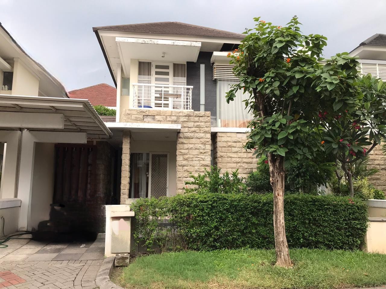 Dijual Murah Rumah Royal Residence Wiyung Surabaya Barat - Image 1