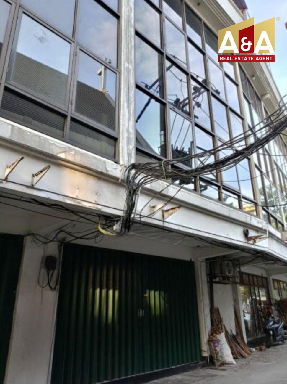 Dijual Ruko Strategis Tengah Kota Jalan Kayoon Surabaya Pusat - Image 1