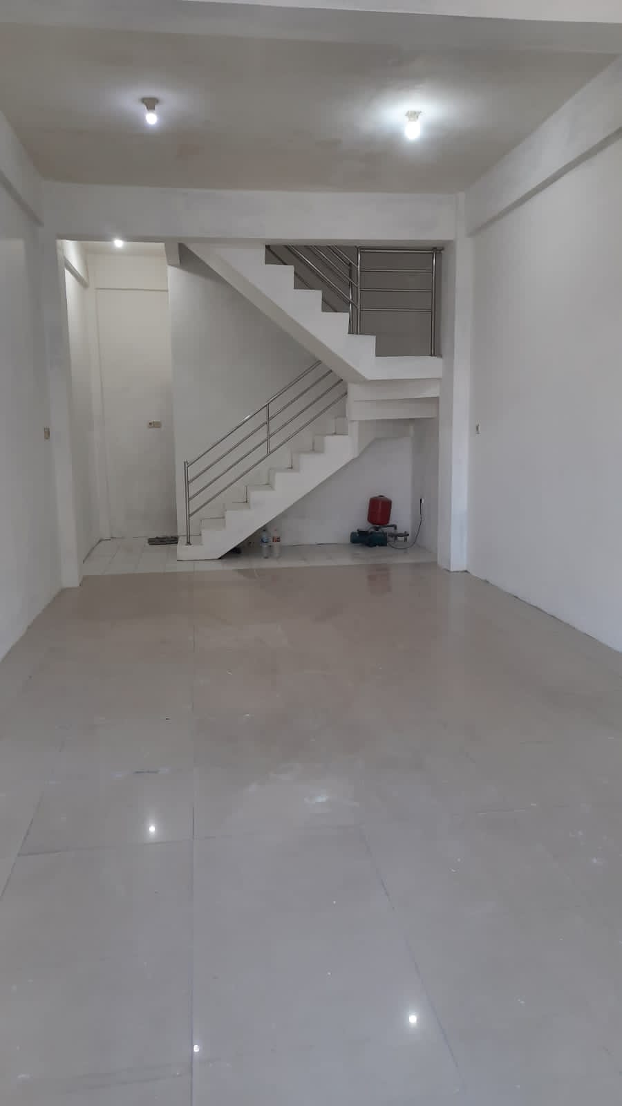 Dijual / Disewakan Ruko Kupang Jaya Surabaya Barat - Image 1