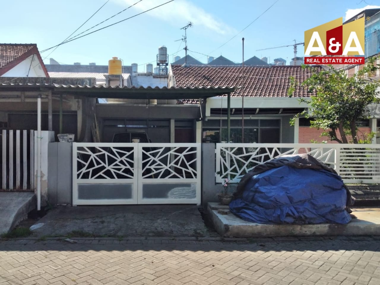 DIJUAL RUMAH WILAYAH SURABAYA TIMUR - Image 1