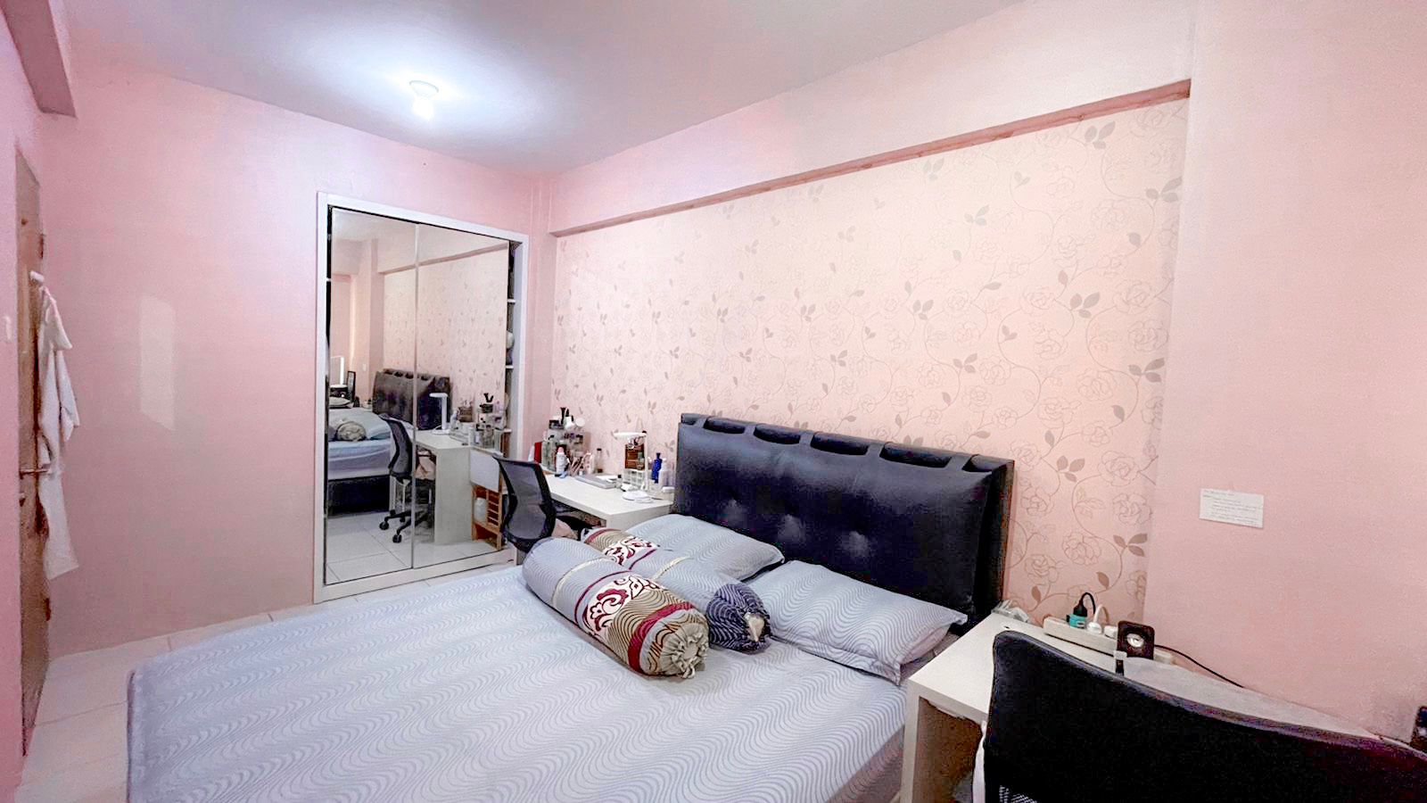 Dijual Cepat Apartemen Puncak Permai Tower B Surabaya Barat - Thumbnail 4