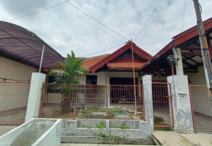 DIJUAL RUMAH WILAYAH SURABAYA TIMUR - Image 1