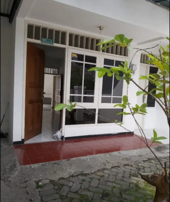 Dijual Rumah Murah dan Strategis di Taman Sidoarjo - Image 1