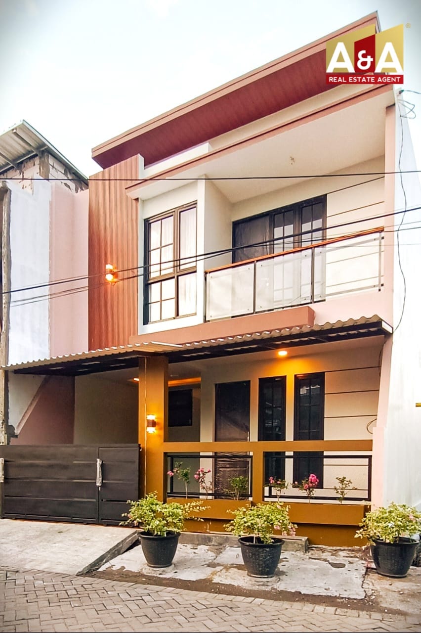 Dijual Rumah 2 Lantai Modern Minimalis Perum - Image 1