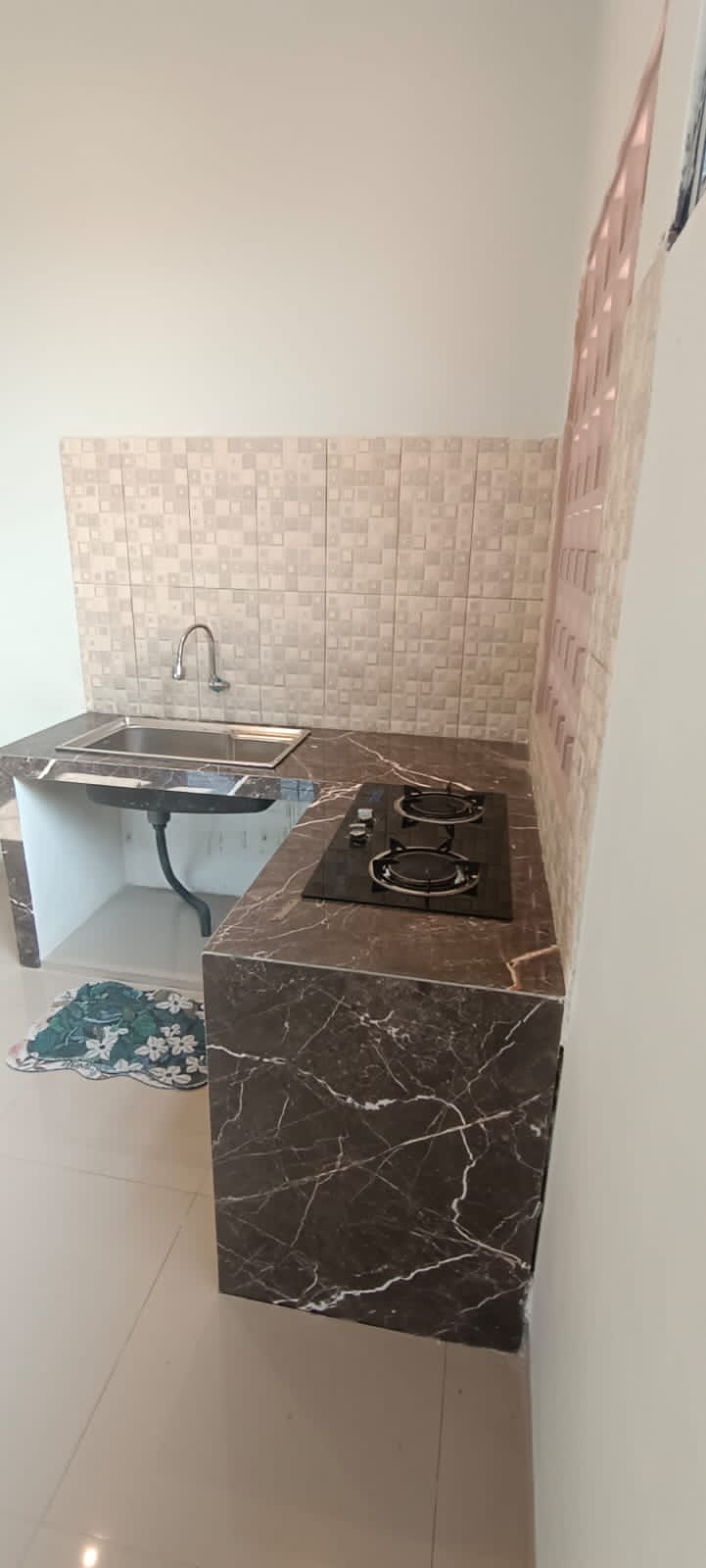 Dijual Rumah 2 Lantai Modern Minimalis Perum Menganti Permai Gresik - Thumbnail 4