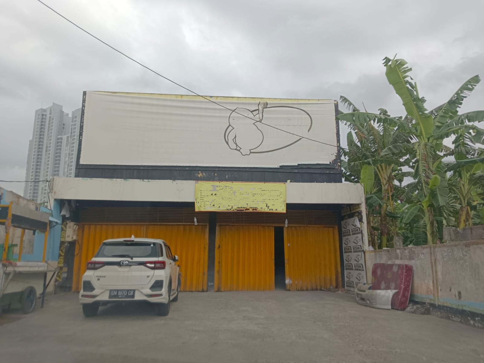 Disewakan Ruko di Surabaya Barat - Image 1