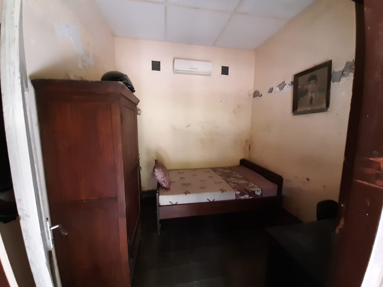 Dijual Rumah Hitung Tanah Raya Mastrip Surabaya Selatan - Thumbnail 4